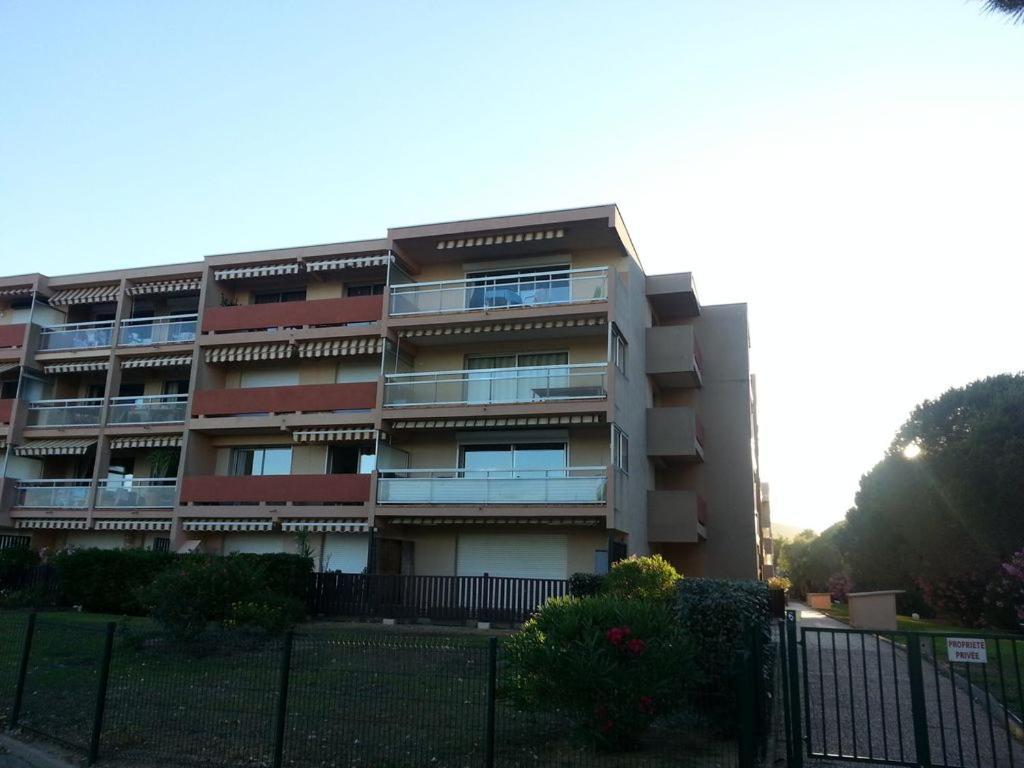 Flat Apartment Bormes-les-Mimosas Exterior photo